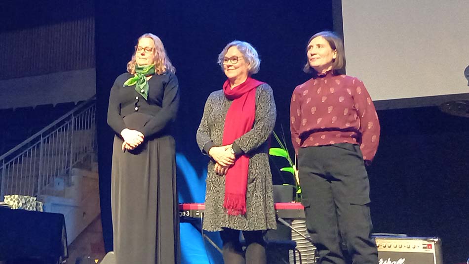 Marte Monsen og Yvonne Fritze har begge blitt professor i løpet av 2021, mens Hanne Marit Haave i midten er blitt førstelektor. 