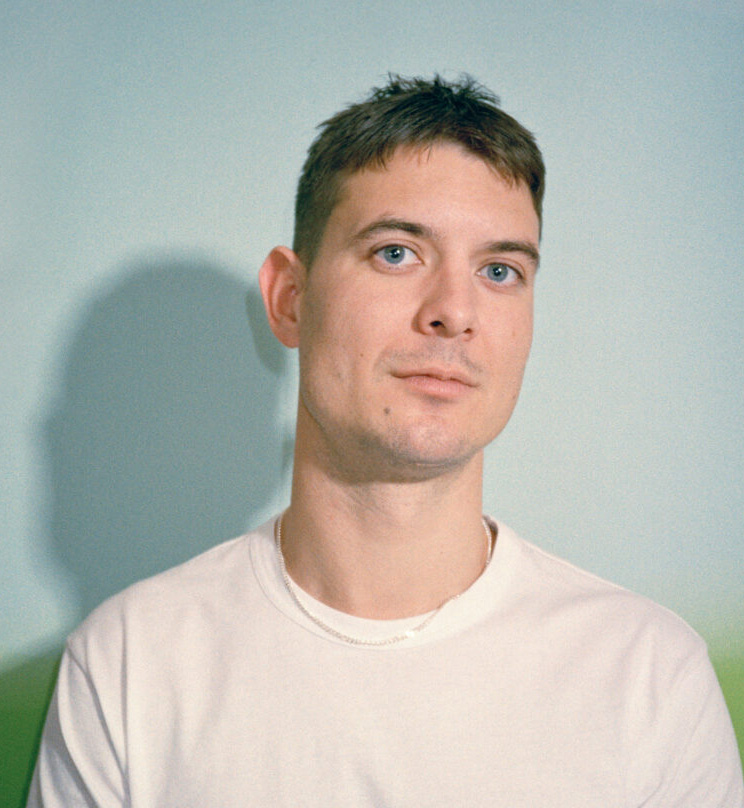 Portrett av Caspar Eric fotografert av Fryd Frydendal