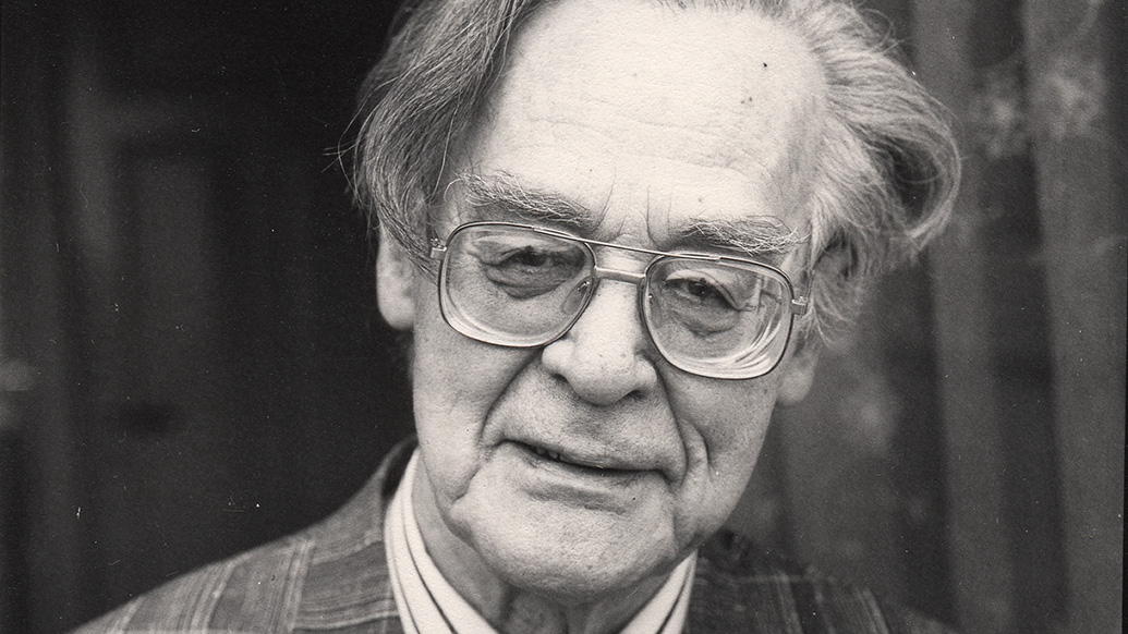Bilde viser portrett av Rolf Jacobsen