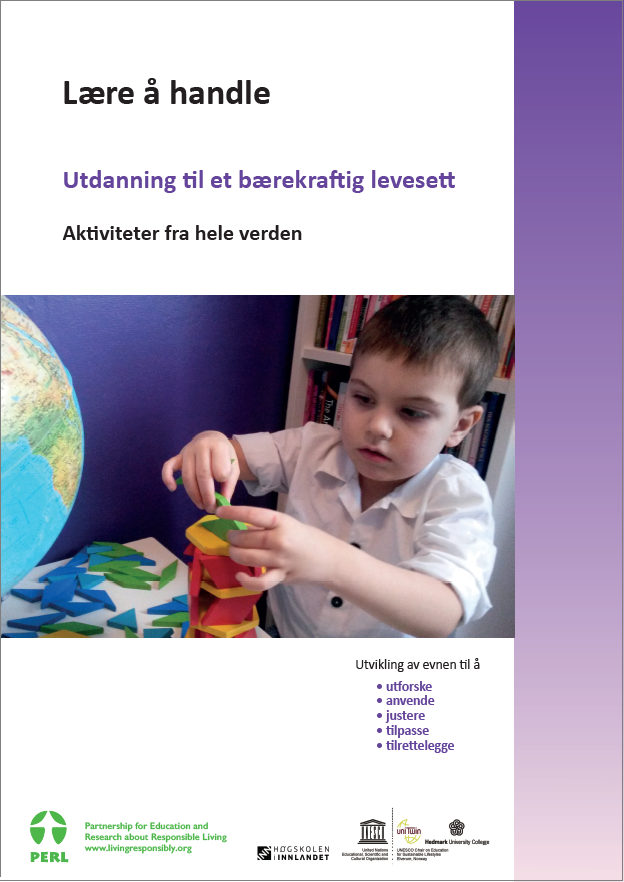 Omslag av en barneskoleelev som bygger med klosser