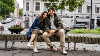 The couple is enjoying the central park in Hamar: Strandgateparken.