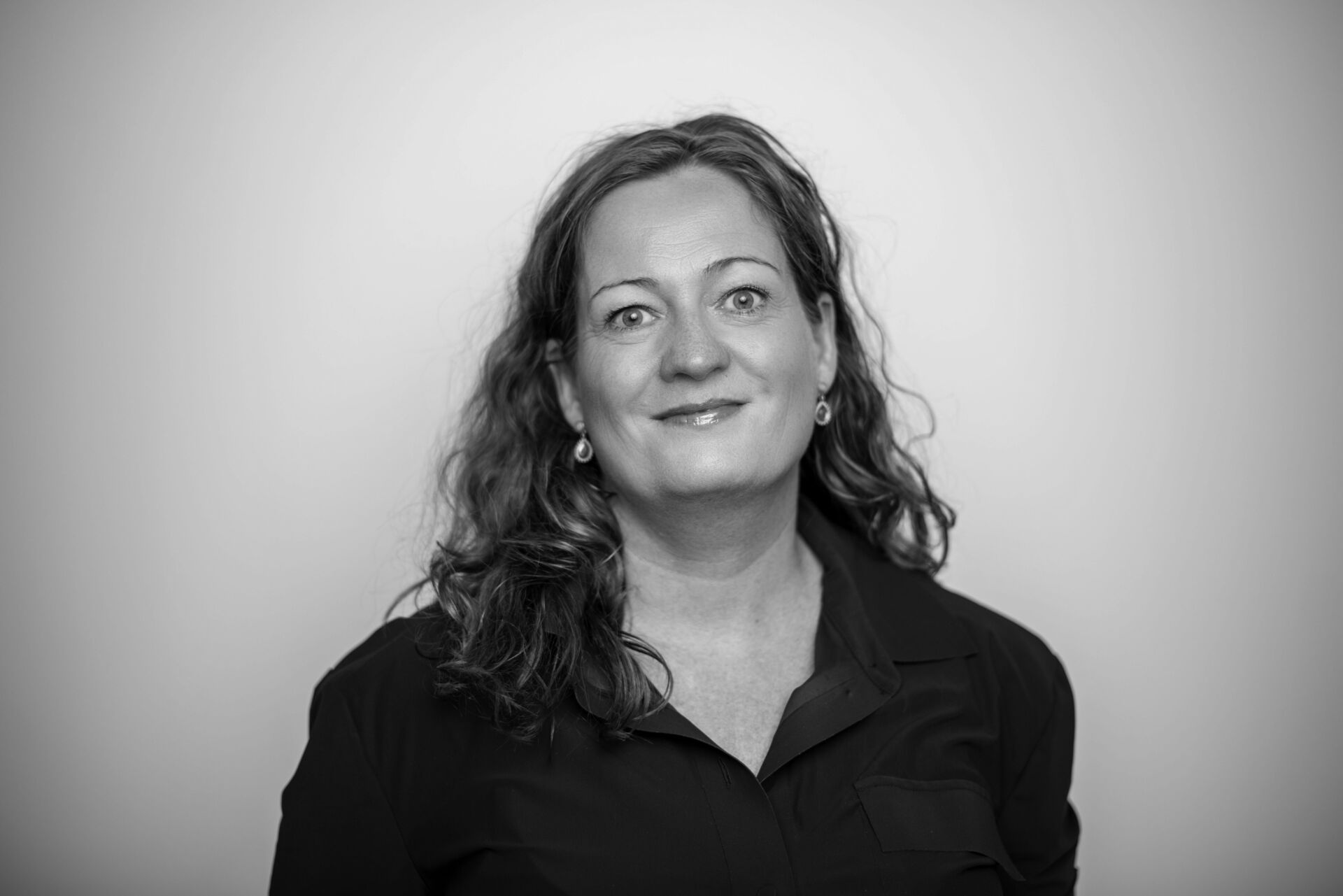 Portrettbilde av en smilende Heidi Linde