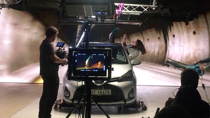 Filmcrew som driver med virtuell produksjon