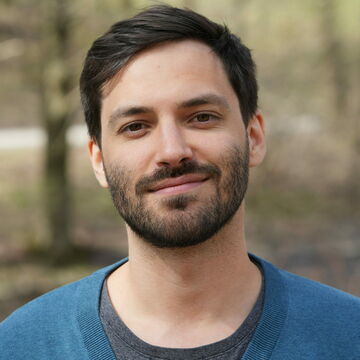 Benjamin Mosli, MFA kull 4 - visuell design