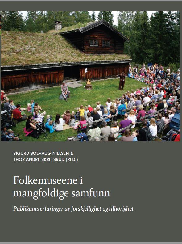 Bilde av en bokforside med et folkemuseum