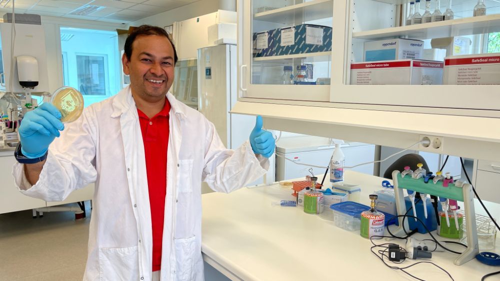 Rafi Ahmad på laboratoriet