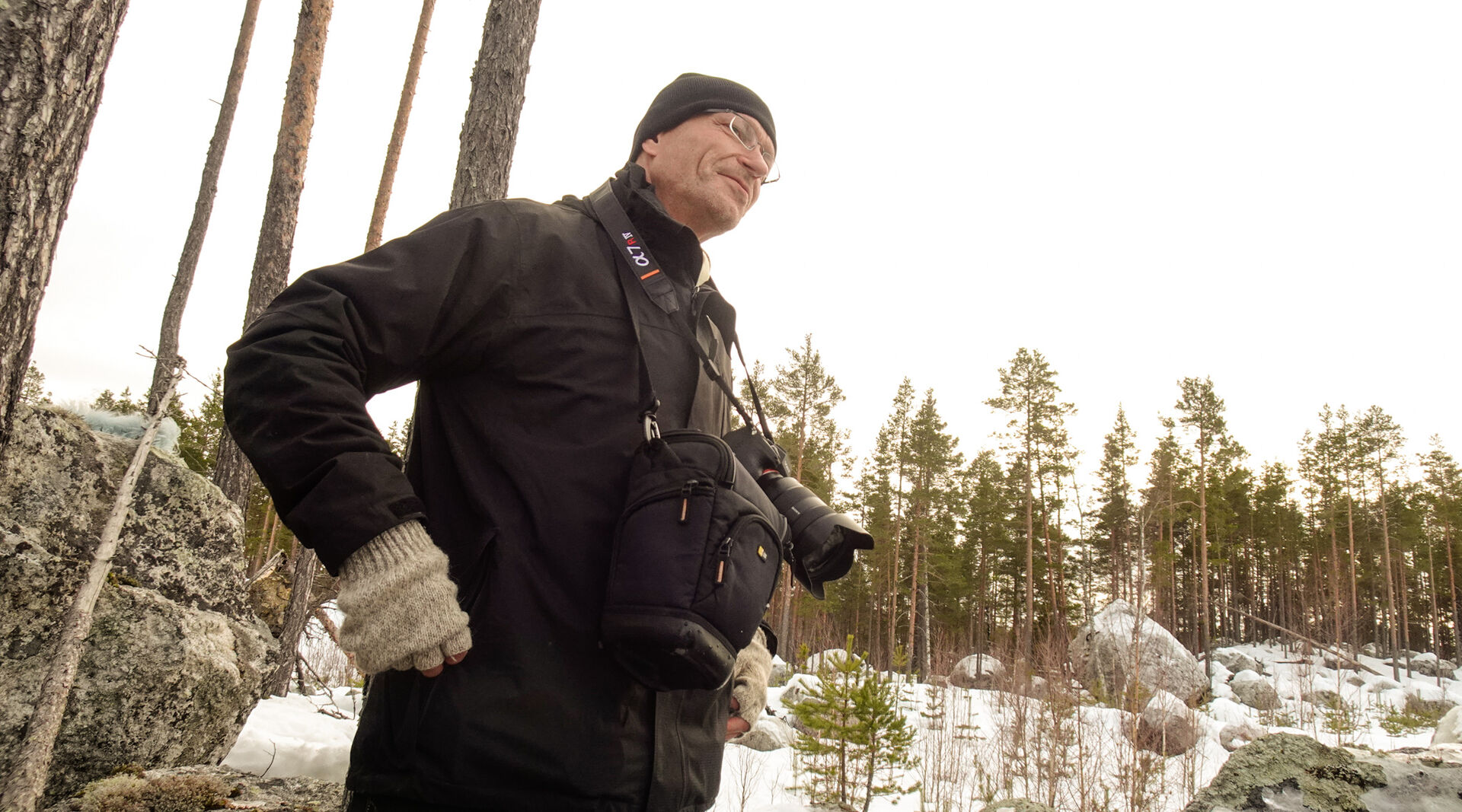 Portrait photo of Ole Frøbert outdoors.