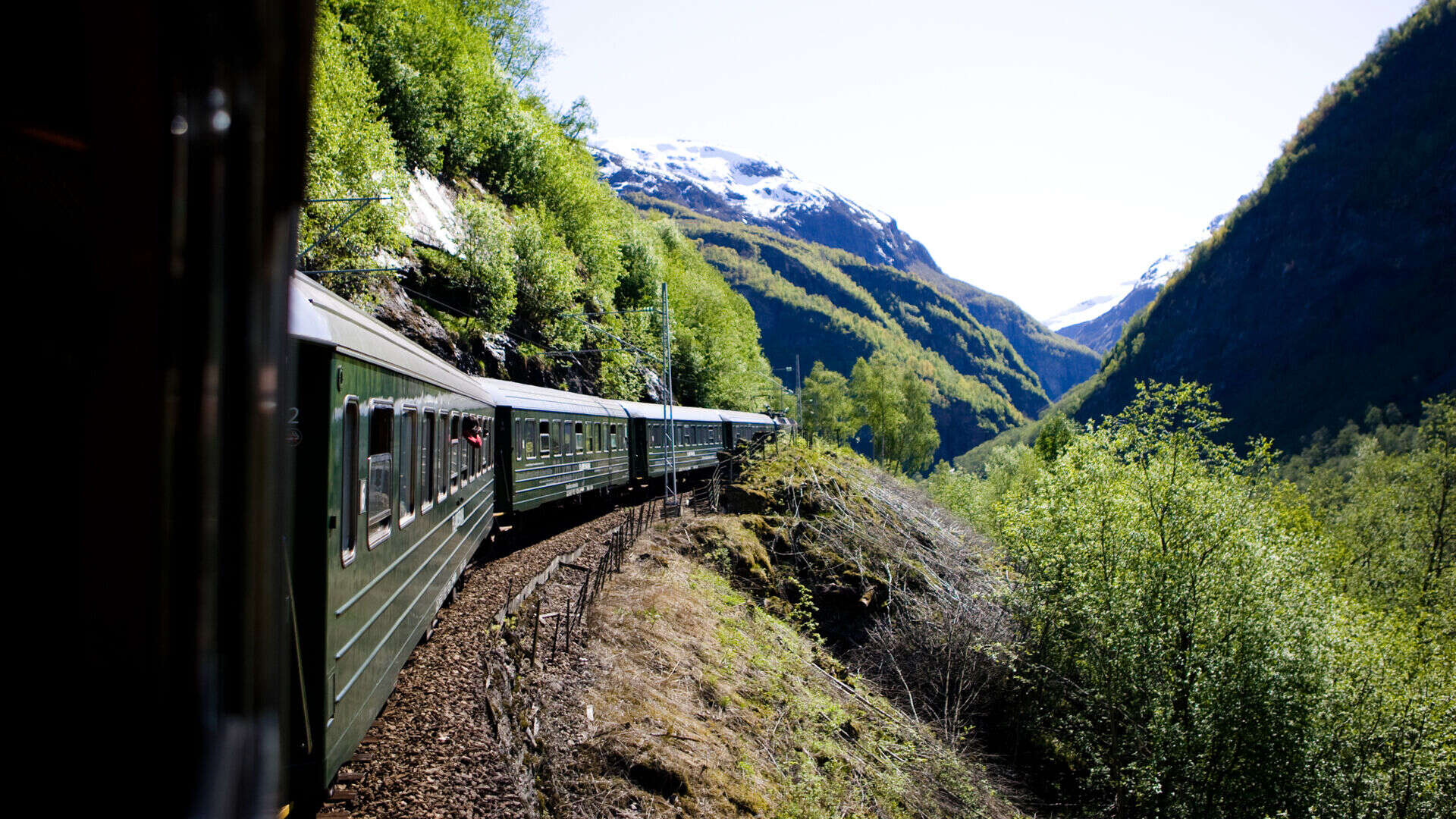 Tog på tur i norsk natur