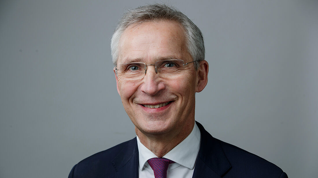 Portrettfoto Jens Stoltenberg. 