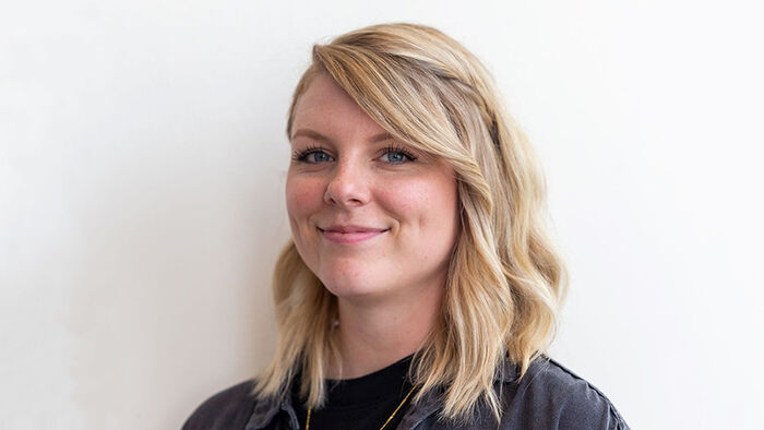 Bildet viser portrettbilde av prisvinner Ingrid Vinje Storheil.