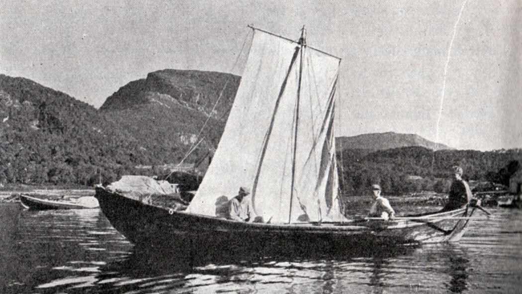 Historisk bilde av robåt, seksæring 
