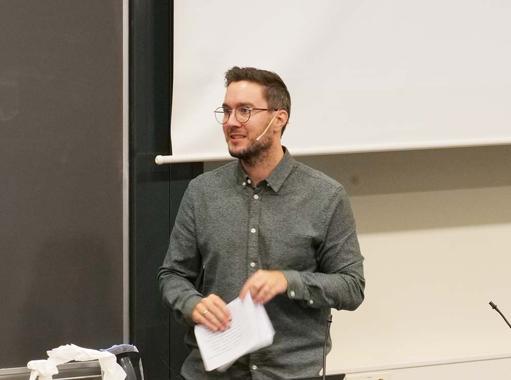 Bilder viser studieprogramansvarlig for master i tilpasset opplæring Jonas Yassin Iversen.