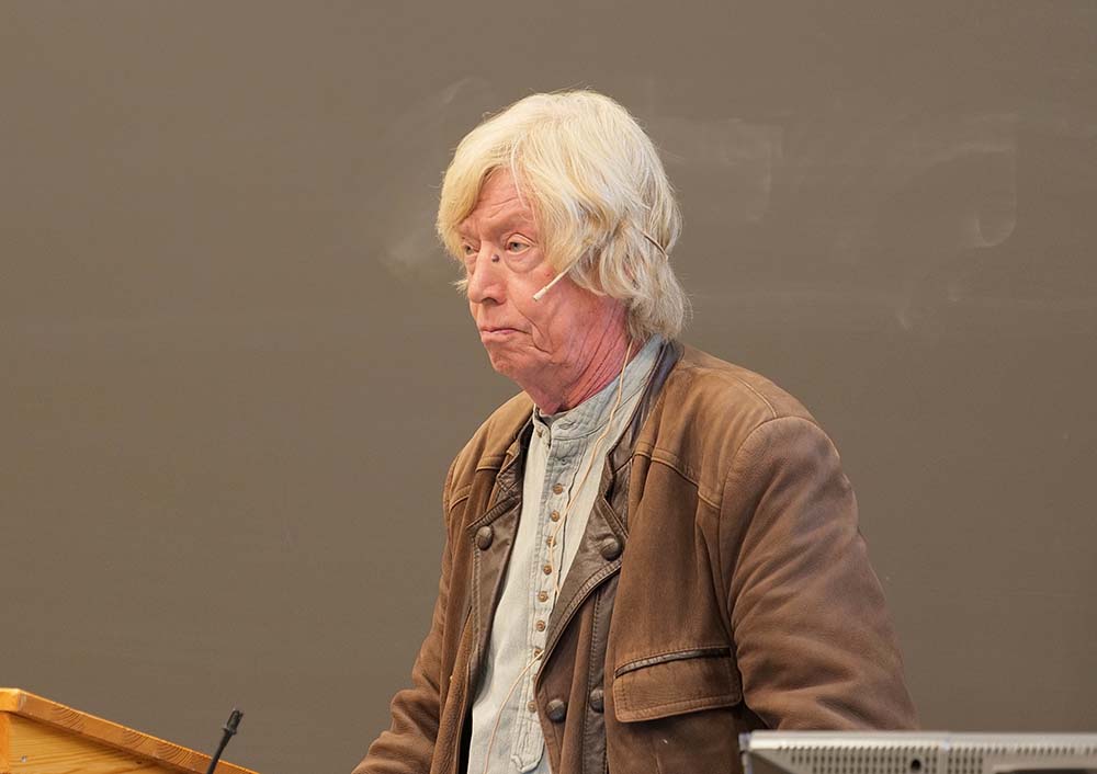 Bilde av professor Thor Ola Engen