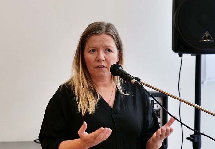 Bildet viser dramapedagog Linn Terese Bern.