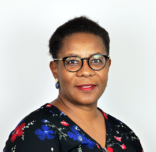 Portrettfoto av Prisca Massao