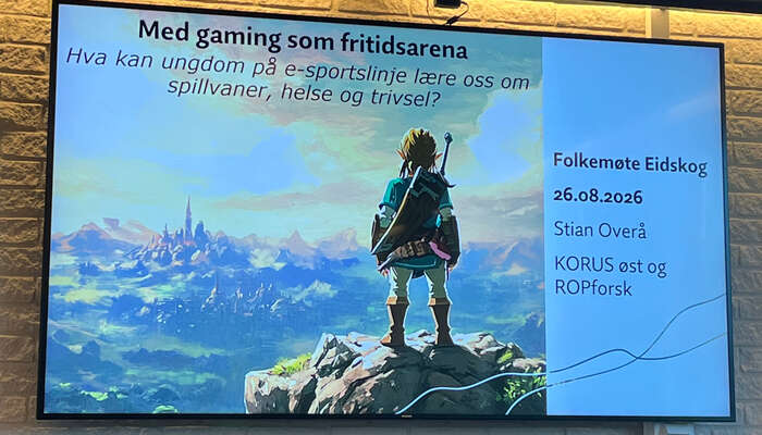 bilde av et skjerm som viser en power point med teksten Med gaming som fritidsarena