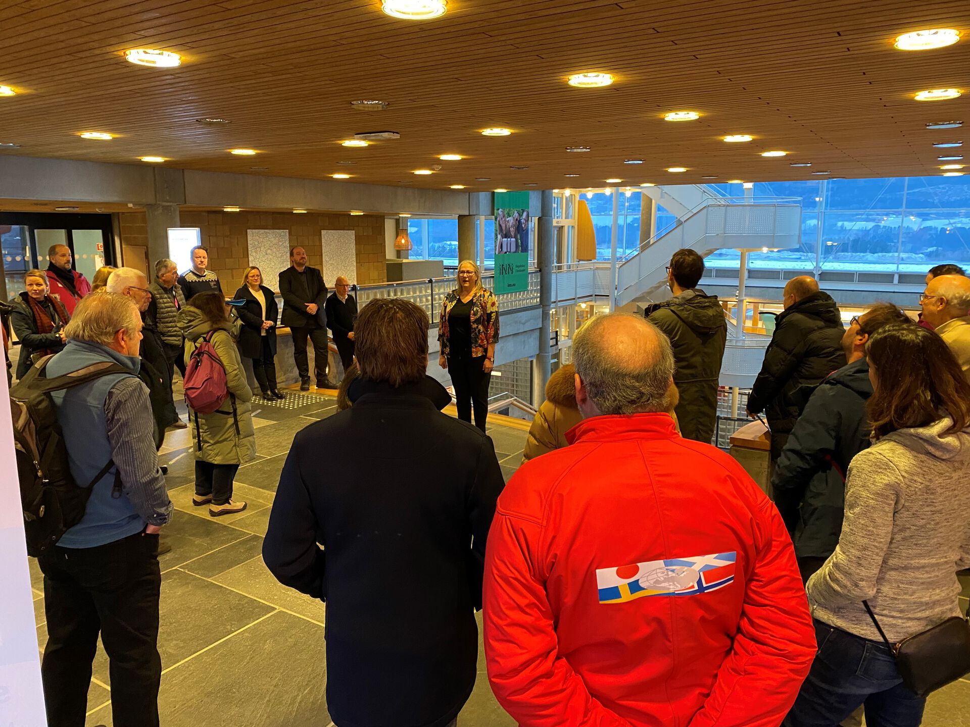 Delegasjonen fra The World Union of Olympic Cities under mottagelse på Høgskolen i Innlandet studiested Lillehammer.