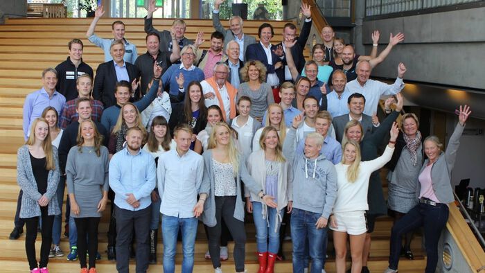 Bilde av en stor gruppe fra Sportsmanagement 