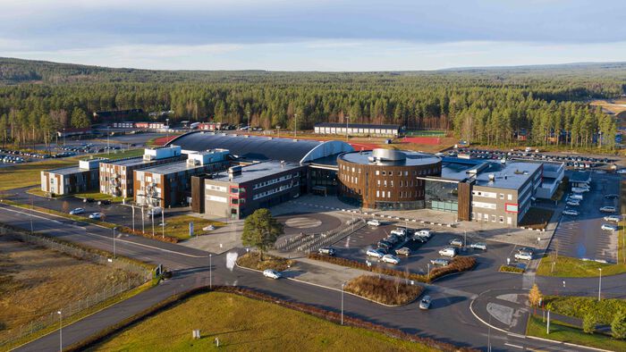 Oversiktsbilde tatt med drone over Terningen Arena