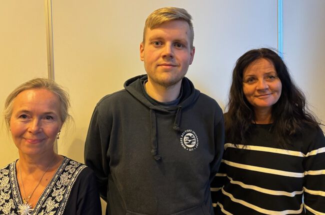 Tre av studentene på studiet. Fra venstre, Hilde Merete Øverby, Espen Grøterud og Merethe Skille.