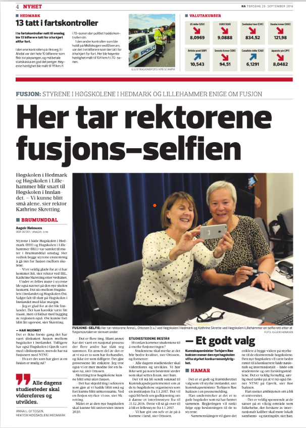 Faksimile av Hamar-Arbeiderblad 29. september 2016, med bilde av Ottosen og Skretting som tar en selfie, under tittelen "Her tar rektorene fusjons-selfien".