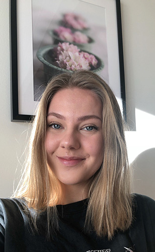 Portrettbilde av Mathilde Elise Hvamstad Lundgreen