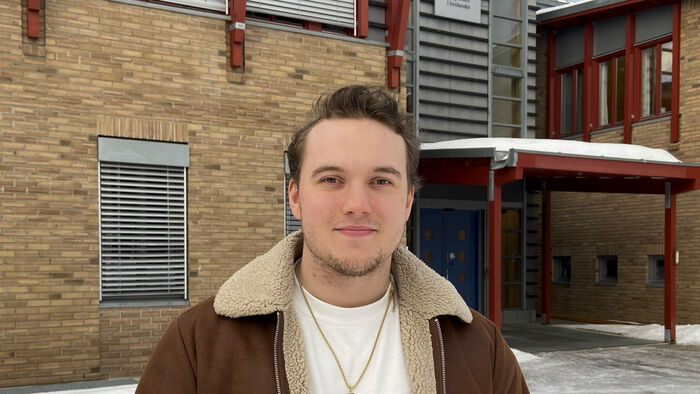Portrettfoto av student. 
